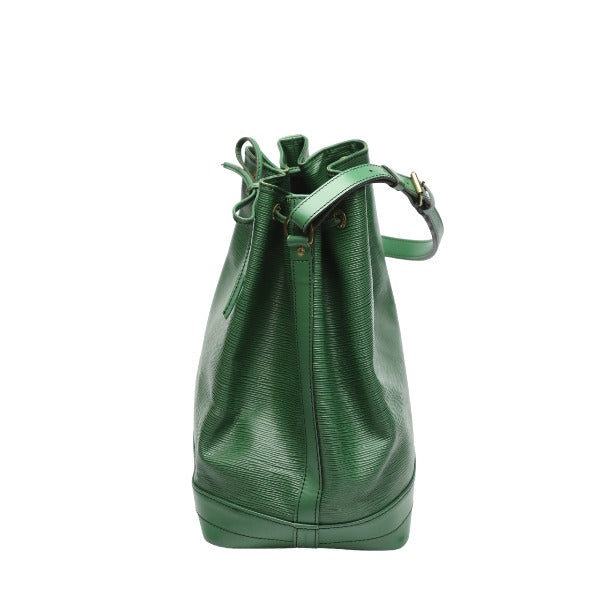 LOUIS VUITTON Shoulder Bag M44004 Epi Leather green Drawstring type Shoulder Bag Epi Noe Borneo Green Women Used Authentic